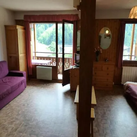 Cornillon B Apartment