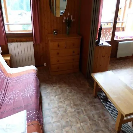 Cornillon B Apartment